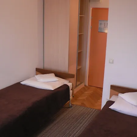 Logos * 바르샤바