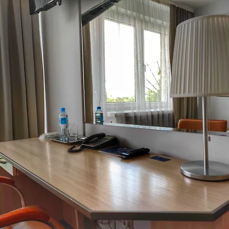 Logos Hotel *