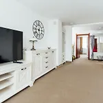 Logos Hotell *